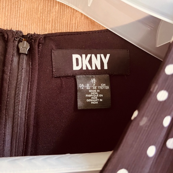DKNY Womens Short Sleeve V-Neck Empire Waist Midi Black White Polka Dot - Picture 8 of 17